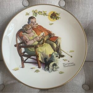 Norman Rockwell Plate w/Gold and Multicolor Design 
Fall - fondly do we remember
